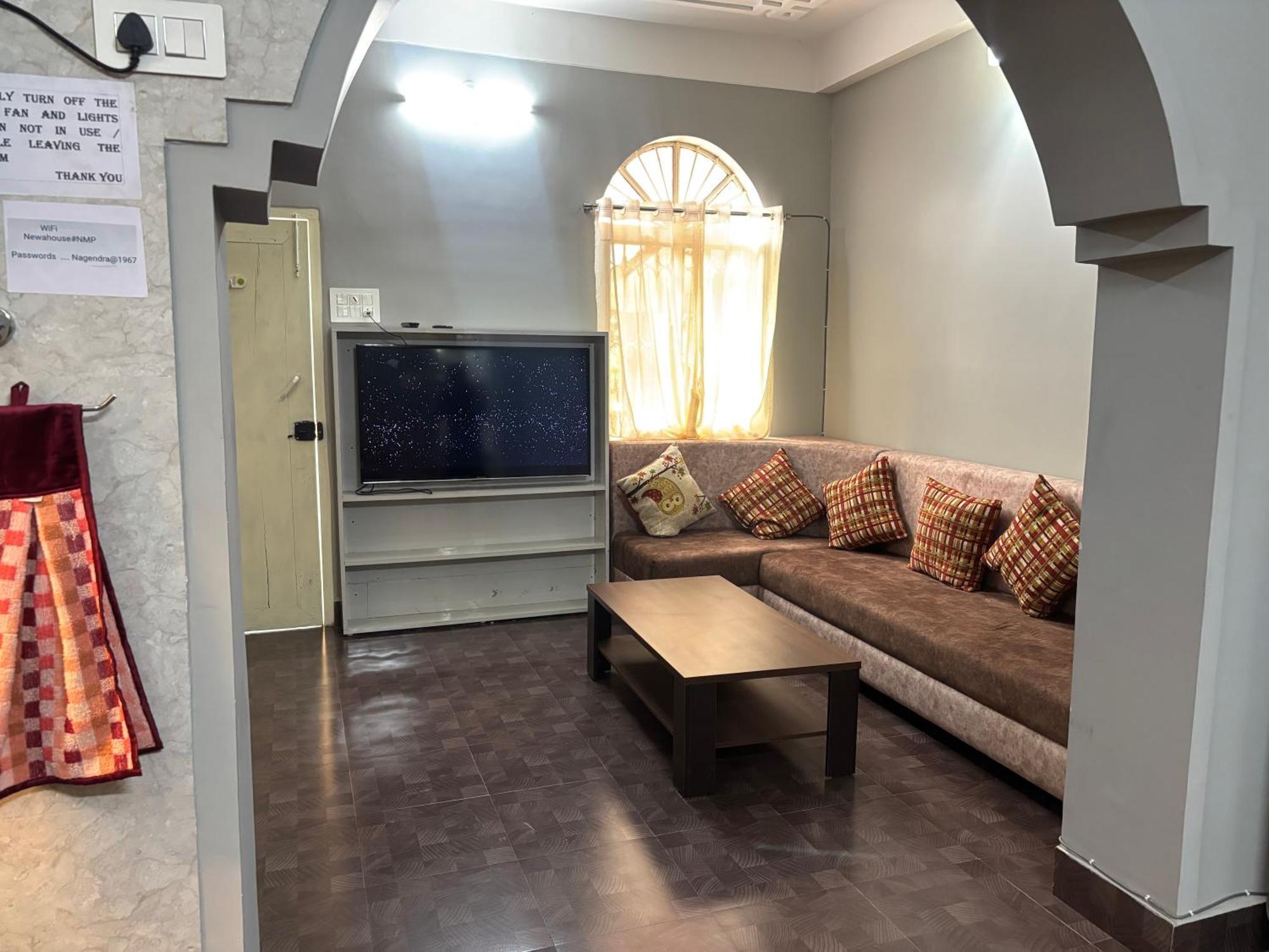 Newa House Homestay Силигури Экстерьер фото